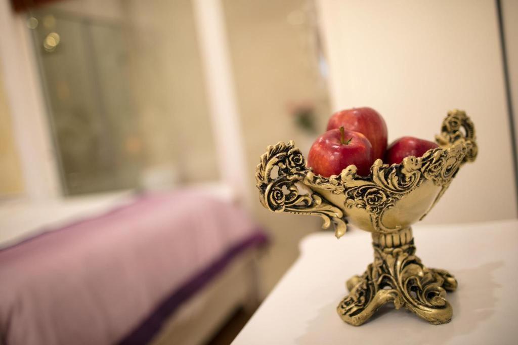 ไวโอลา รอยัล โฮเต็ล Hotel ฮานอย ภายนอก รูปภาพ