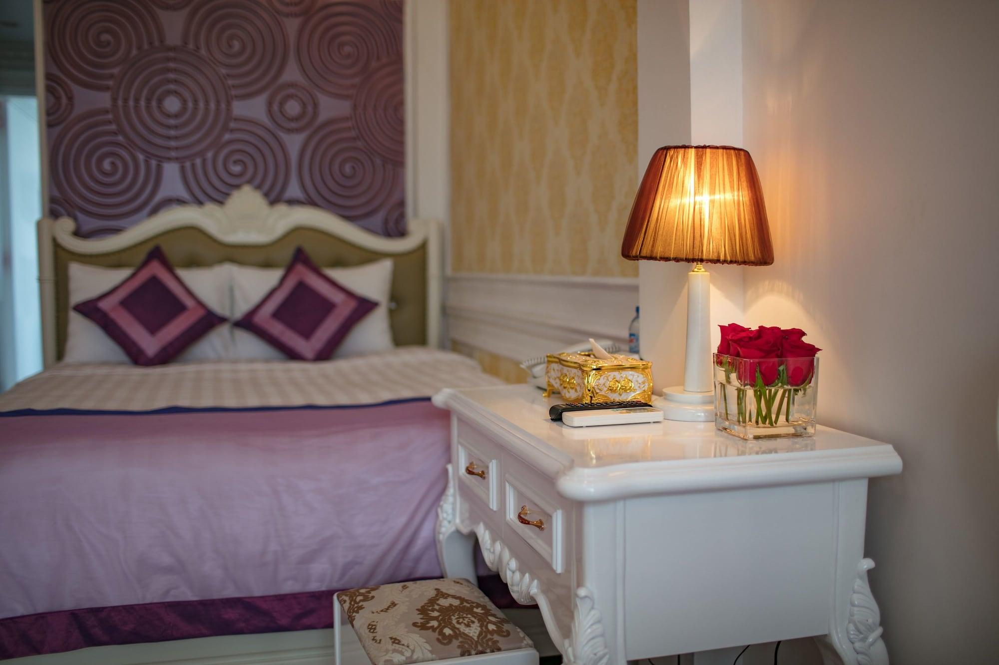 ไวโอลา รอยัล โฮเต็ล Hotel ฮานอย ภายนอก รูปภาพ