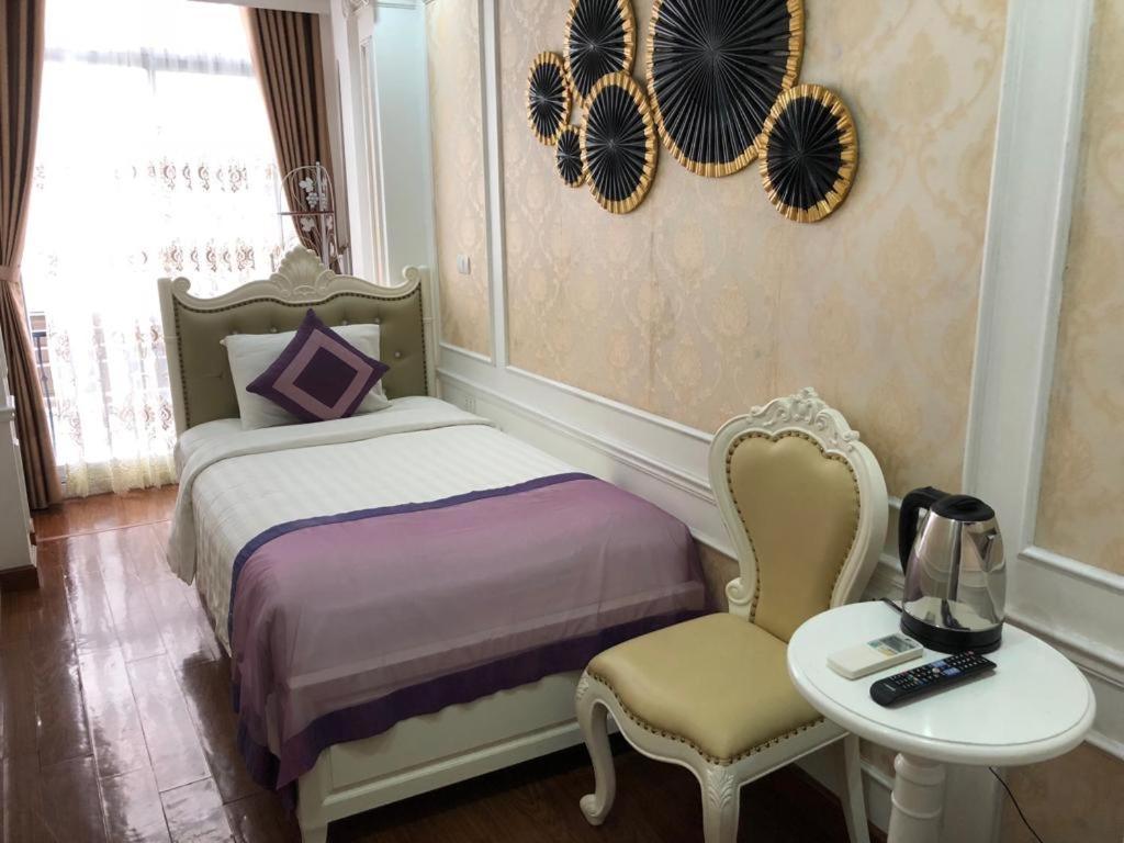 ไวโอลา รอยัล โฮเต็ล Hotel ฮานอย ภายนอก รูปภาพ